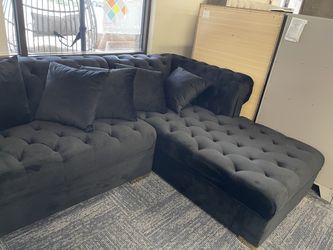 Double Chaise Velvet Tufted Sectional