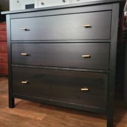 Ikea Dresser En Buenas Condiciones 