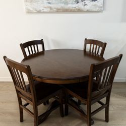 Walnut Pedestal Table and 4 Chairs (set)