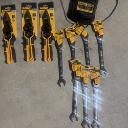 Dewalt lot $50 Brand new items