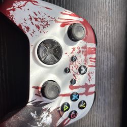 Xbox gaming controller