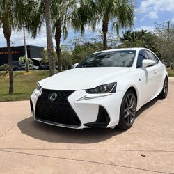 2017 Lexus IS200t  FSPORT