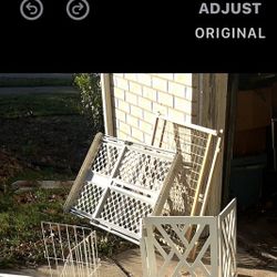 Pet/child Barrier(s)