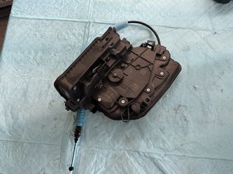 BMW x1 f48 front left driver side door lock actuator part # (contact info removed)10