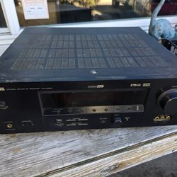 Yamaha 350 Watt 6.1 Channel Reciever