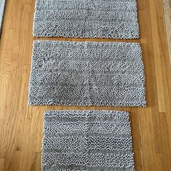 Laura Ashley Astor bath mats -set of 3 grey
