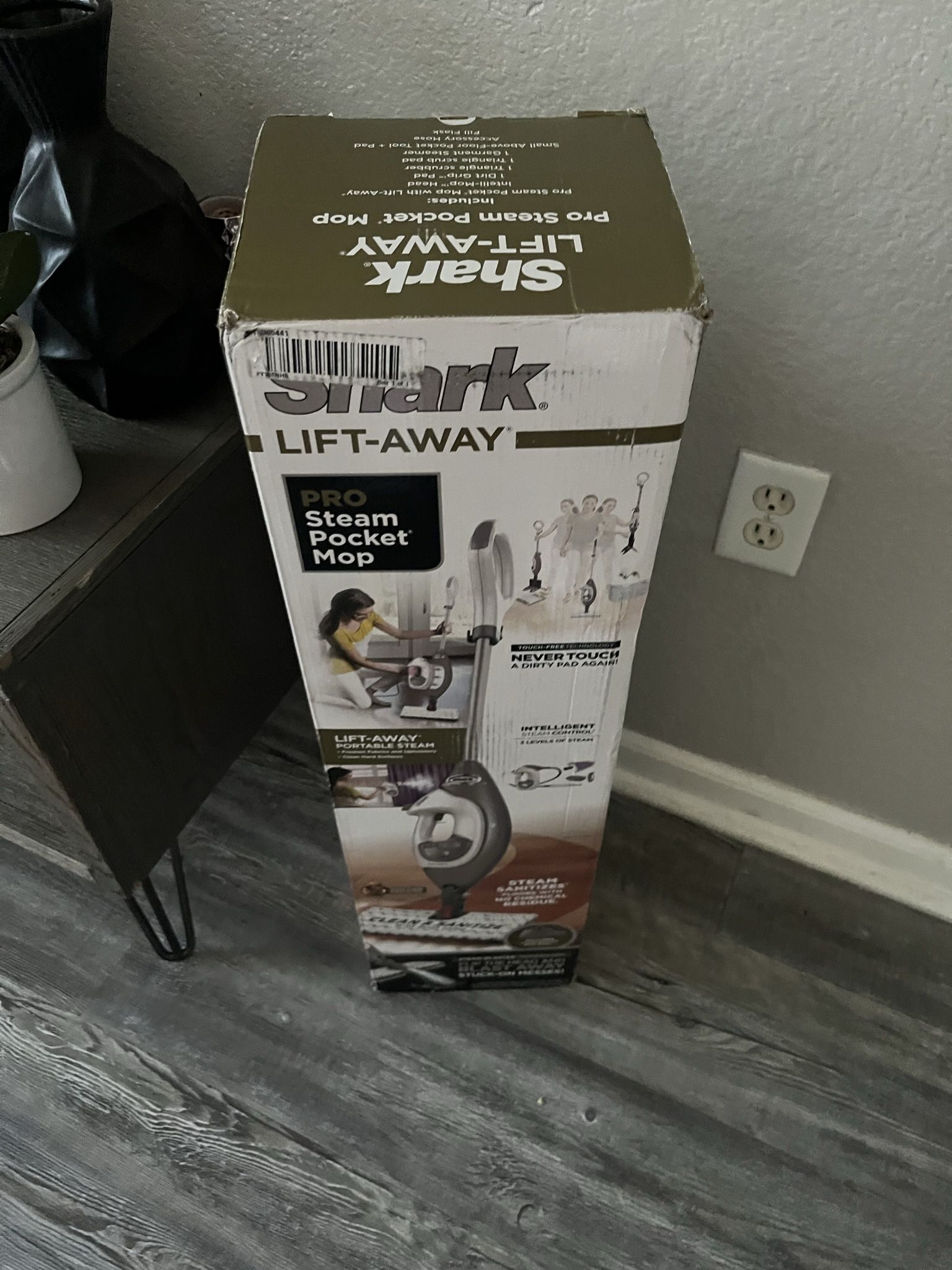 Shark Lift Away Steam Mop