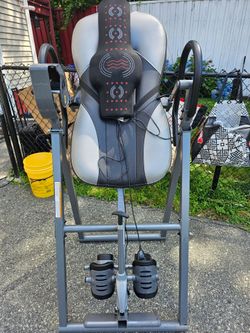 Inversion table
