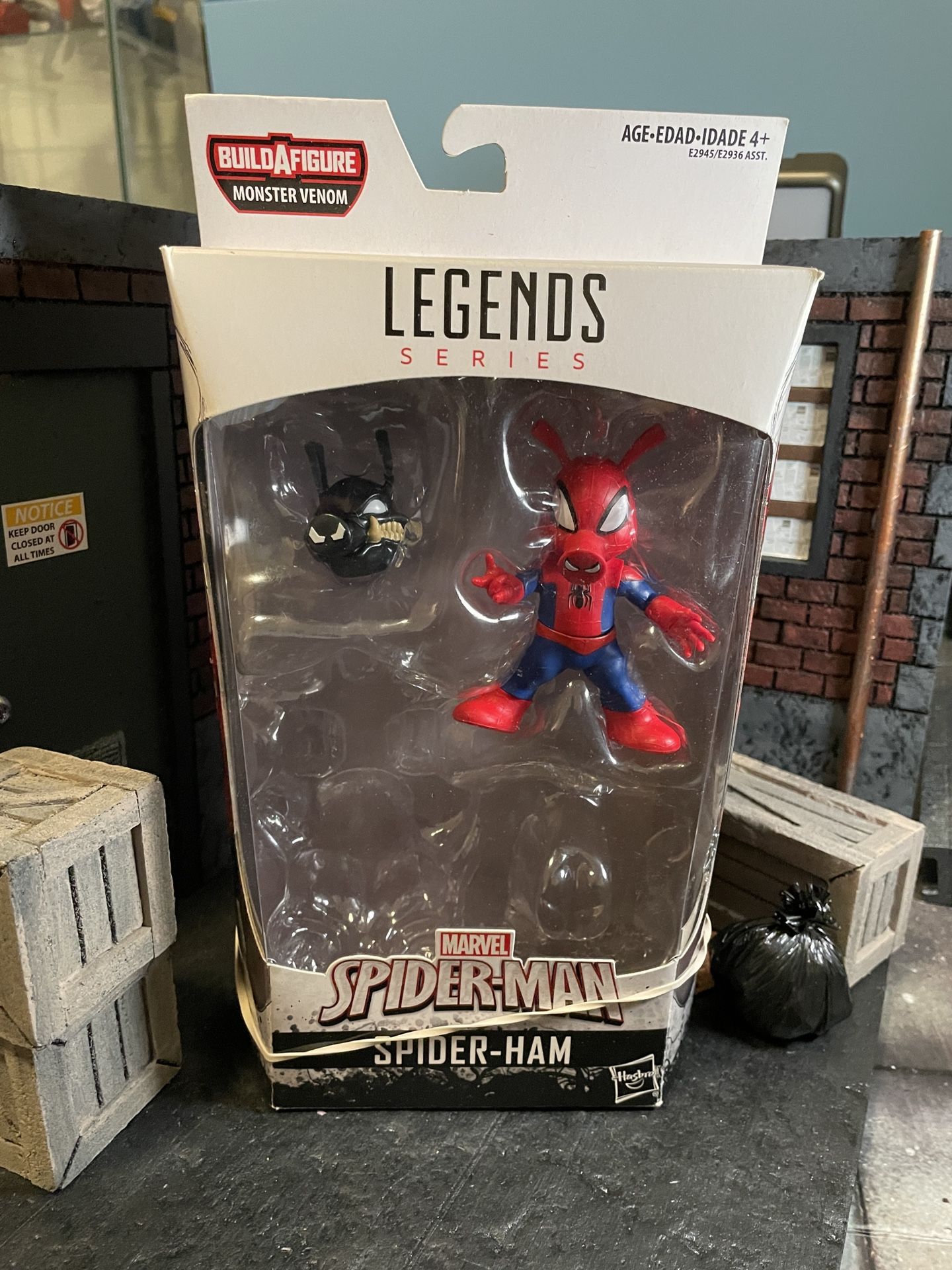 Marvel Legends Spider-Ham