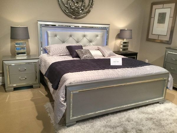 4-Pcs Queen size bedroom set. SPECIAL OFFER. $53 DOWN PAYMENT