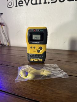 Sony Walkman Sports SRF-M70 Digital AM/FM Radio + Stopwatch | NEW Yellow Earbuds