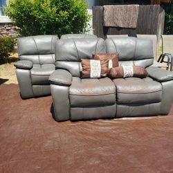 Grey Recliner Sofa 