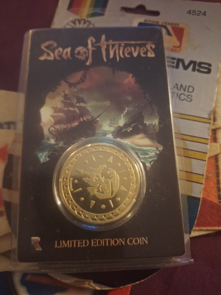 Sea Of Theives ( XBOX MICROSOFT)Limited Edition Collectors Gold Hoarders Key Coin