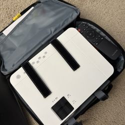 Vankyo Projector and Adjustable stand