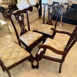 Set of 4 Vintage Chippendale Style Mahogany Dining Chairs - 1 Armchair, 3 Side Chairs - Elegant