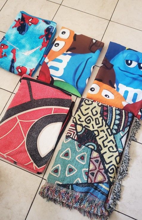 Kids Blankets Bundle (5)
