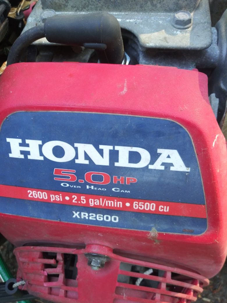 Excell xr2600 Pressure Washer (Honda Motor) for Sale in Shelton, WA