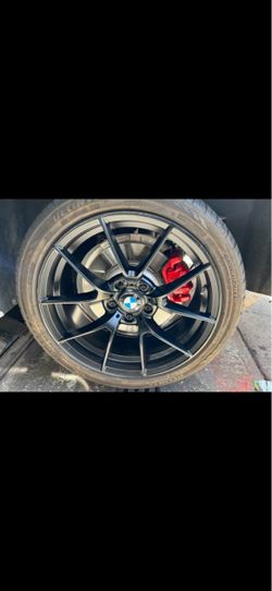 Bmw 19” new m style rims new tires sets