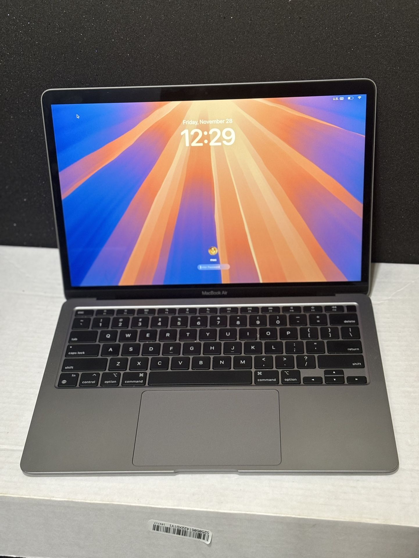 MacBook Air 13 M1 2020 8gb/ 256 gb SSD Space gray    