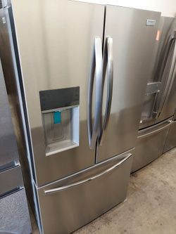 Frigidaire 28cu.ft 3-Door French Door Refrigerator
