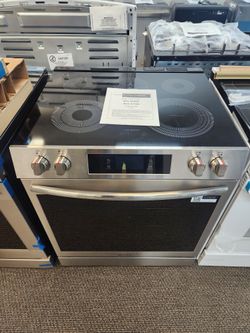 Gallery 30 in. 5 Element Slide-ln Electric Range in Smudge-Proof Stainless Steel with Stone-Baked Pizza
