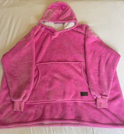 Catalonia Blanket Hoodie