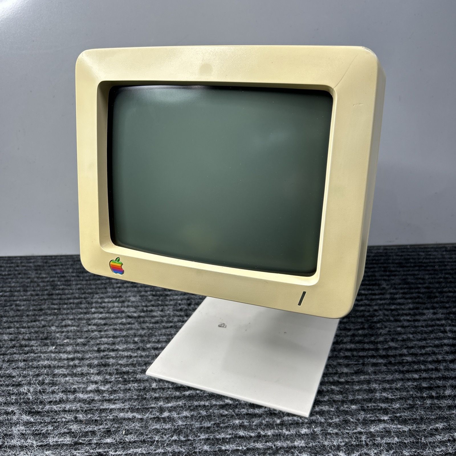 Apple Monitor A2M4090 G090S