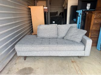 Gray Lounge Chaise – Free Curbside Delivery