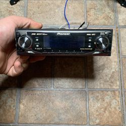 Pioneer DEH-P7600MP CD/MP3/WMA receiver