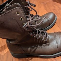 Nice Boots Excellent Condition!!! 