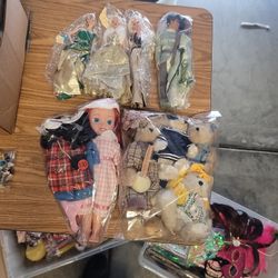 Teddy Bear & Dolls COLLECTOR