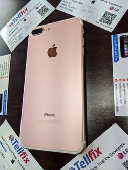 iPhone 7 Plus. 32GB. Factory unlocked 🔓 Like new condition 🎁 With warranty 🧾