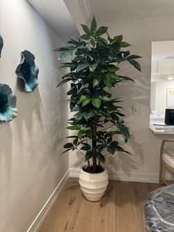 Artificial 7ft tree