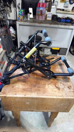 Bicycle rack for sedans. Like new