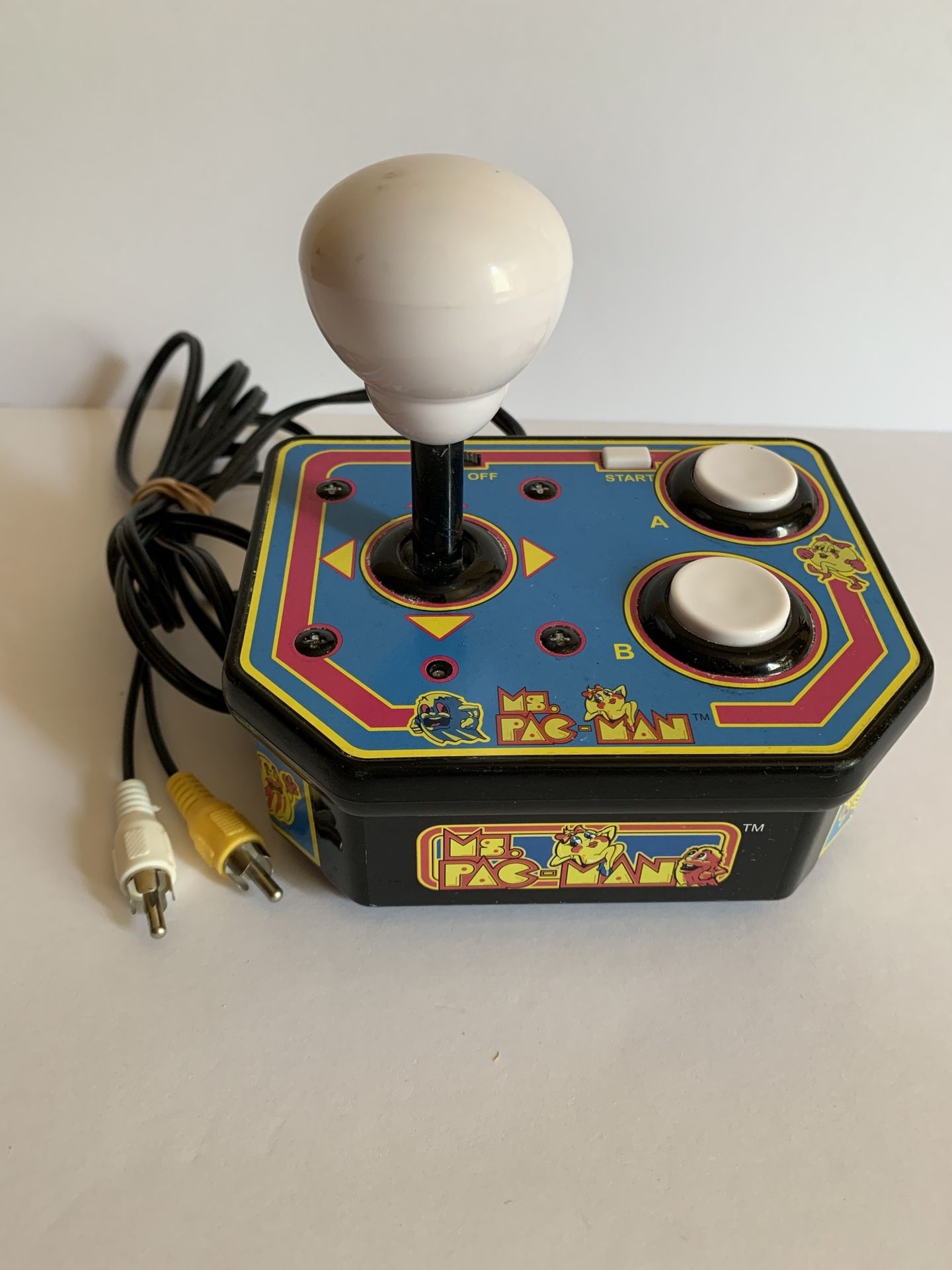 Vintage 1993 Ms. Pac-Man Plug & Play by Bandai – WORKS!
