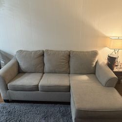 Couch (pullout)