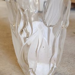 Vintage Mikasa Tulips Satin Frosted Clear Embossed Crystal 9.5" Vase