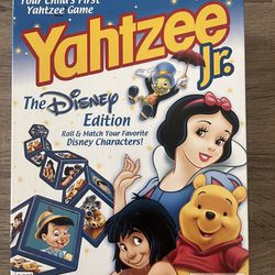 Yahtzee Jr. The Disney Edition. 