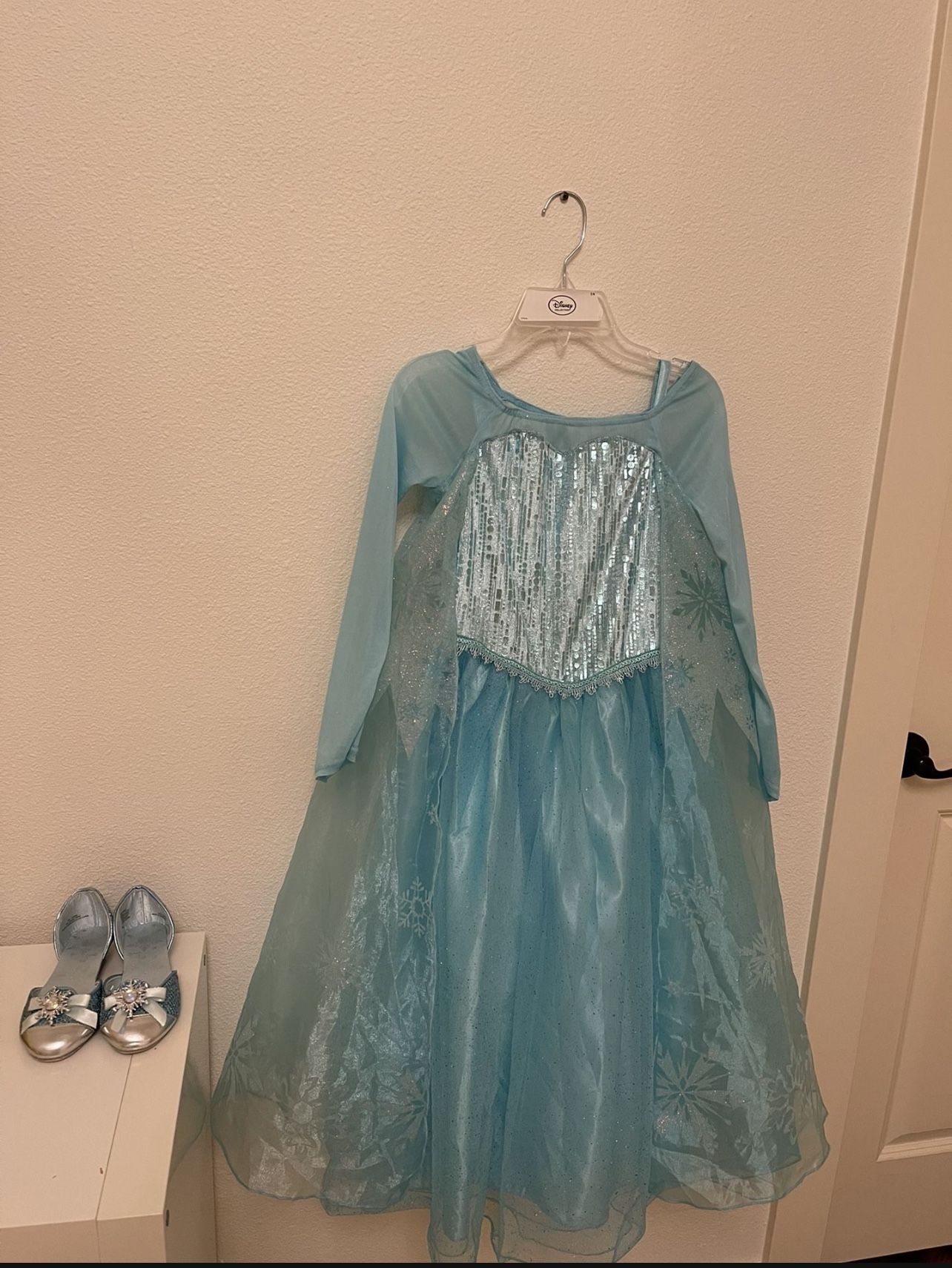 Elsa Dress Up Dress And Shoes