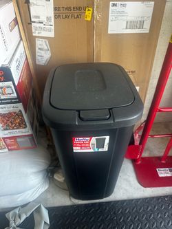 Hefty Touch Lid 13.3 Gallon Trash Can