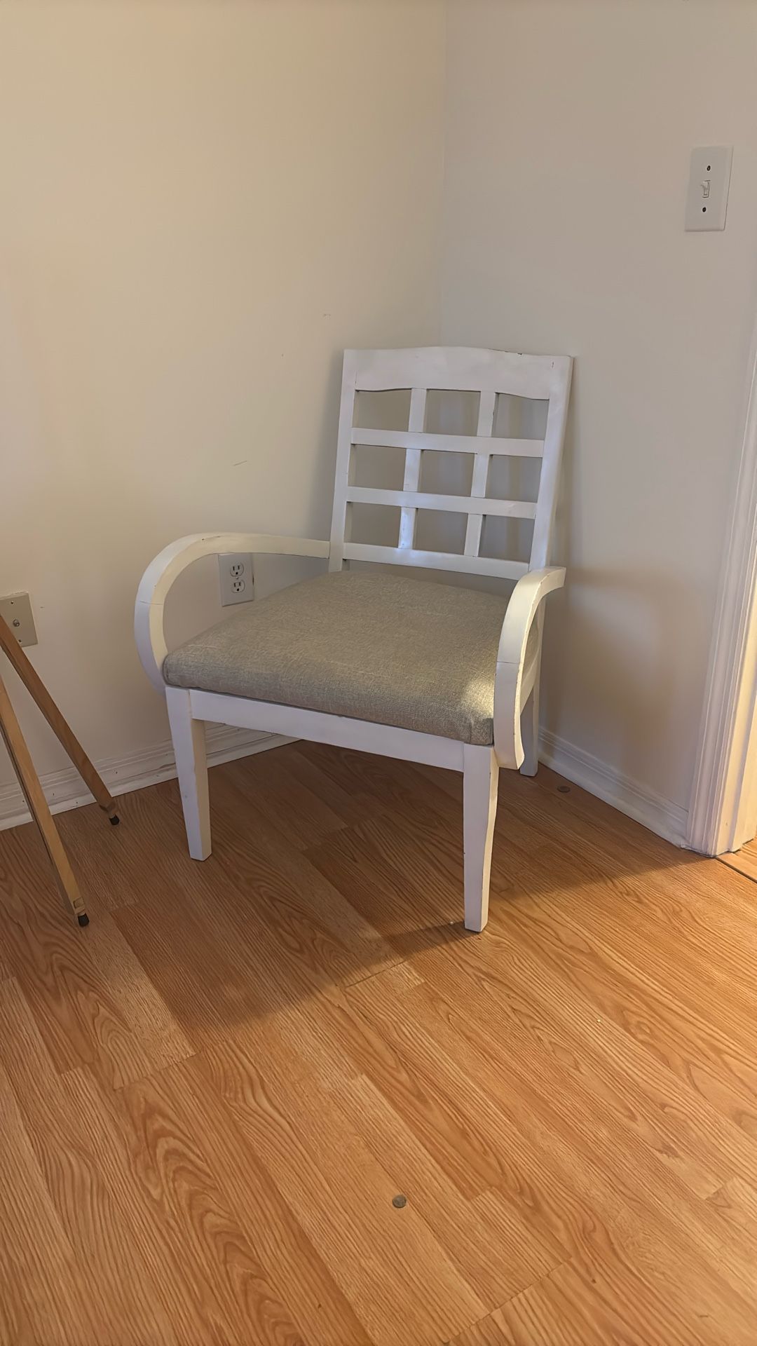 White Chair 