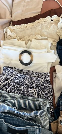 Women’s Shorts Bundle – 28 Pairs! L/XL & Sizes 12–14