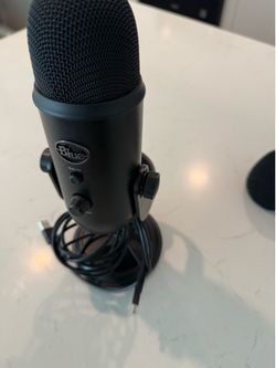YETI Multi-Pattern USB Microphone with Blue