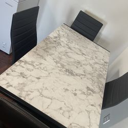 Modern Style 5-Piece Faux Marble Top