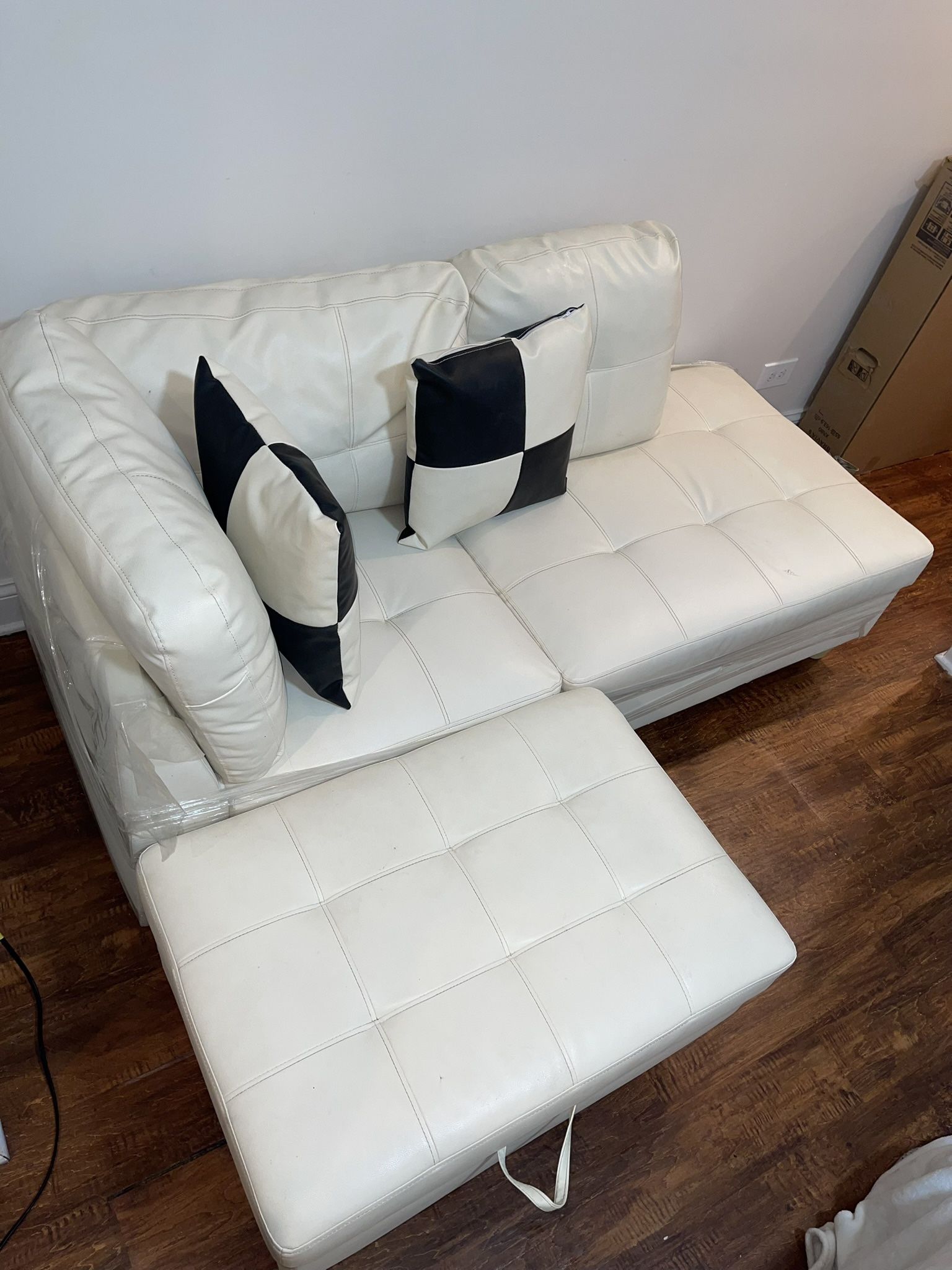 3 Piece Living Room Set w Storage Ottoman