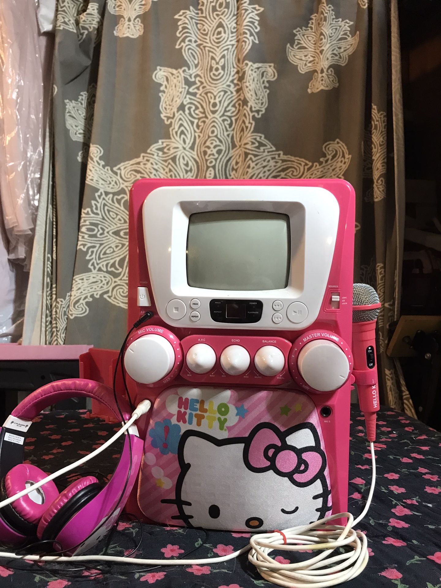 Hello Kitty Karaoke Machine