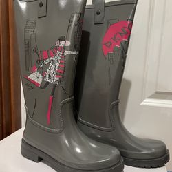 DKNY Rain Boots Size 8