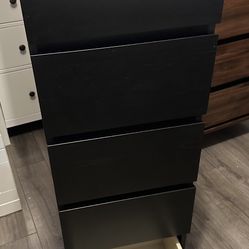 IKEA MALM DRESSER & MIRROR BRAND NEW 