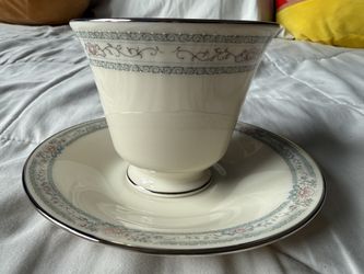 Lenox Charleston Beige Teacups & Saucers -28 Cups + 15 Saucers + Storage Cases - Bulk Lot
