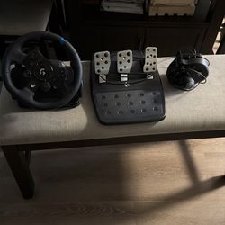 Logitech steering wheel
